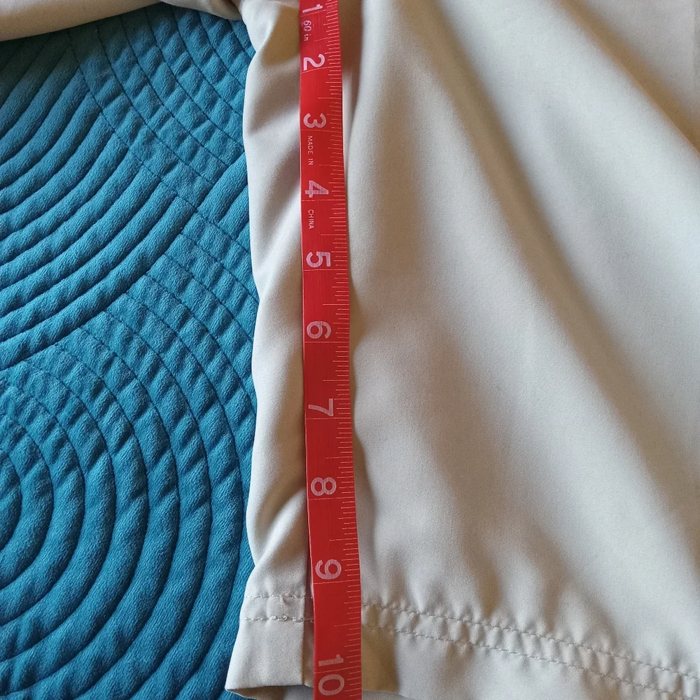 Quicksliver Cargo Shorts 32 Waist 10" Inseam - Picture 5 of 11